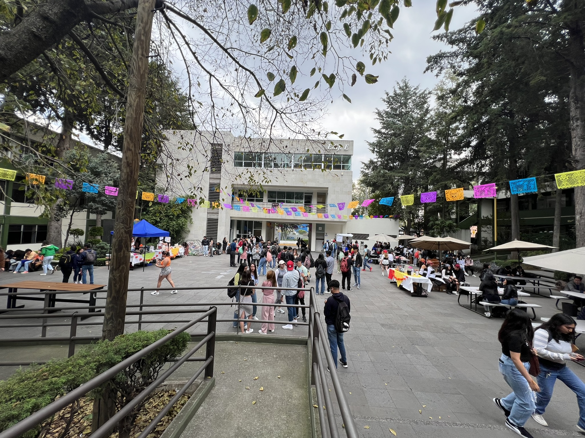 Kermes comité de alumnos